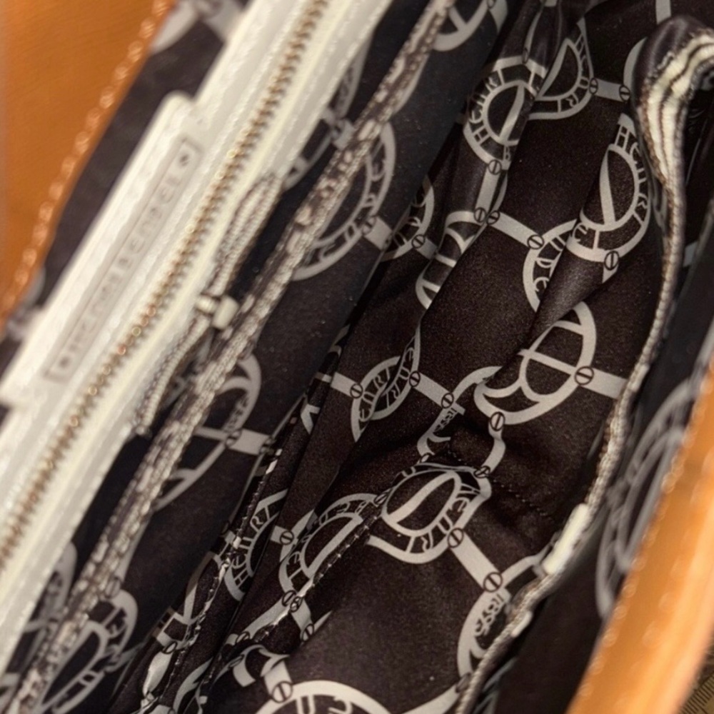 Henri Bendel Iconic Striped Bag with Tan Leather Accents NWOT MSRP $695 & Dusty - Picture 7 of 10